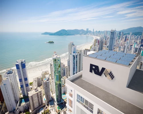 Apartamento quadra mar no Meridian Tower