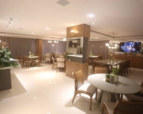 Venda de apartamento no Solares da Brava