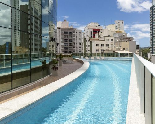 Apartamento quadra mar no Magnifique Tower