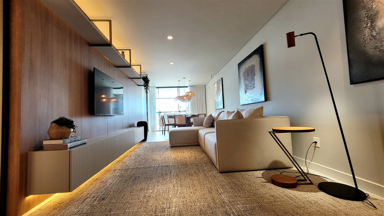 Apartamento mobiliado vista mar no Surfes Paradise