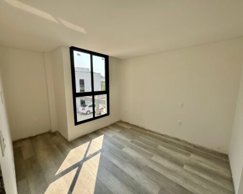 WhatsApp Image 2024-08-30 at 15.47.42 (1)