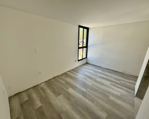 WhatsApp Image 2024-08-30 at 15.47.44