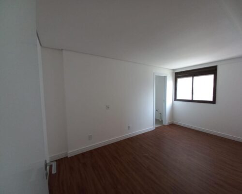 WhatsApp Image 2024-09-04 at 14.54.09 (8)