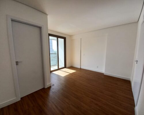 WhatsApp Image 2024-09-04 at 14.54.10 (4)