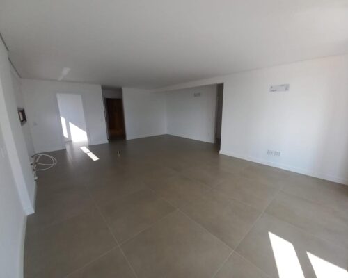 WhatsApp Image 2024-09-04 at 14.54.10 (6)