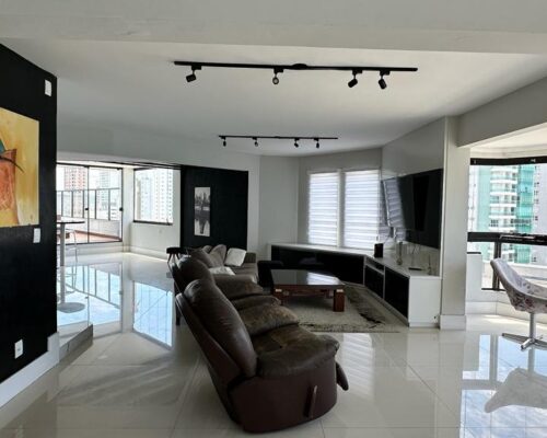 WhatsApp Image 2024-09-05 at 11.25.44 (1)