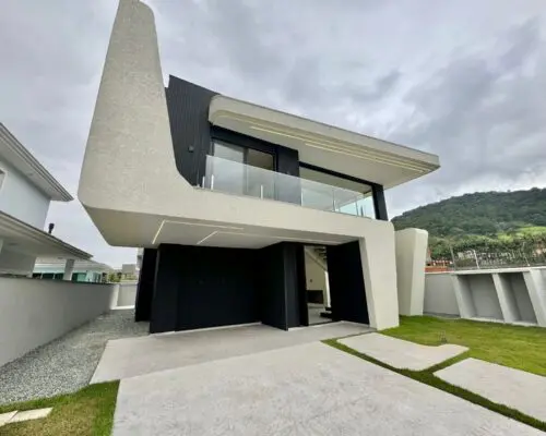 WhatsApp Image 2024-07-19 at 12.16.02 (1)