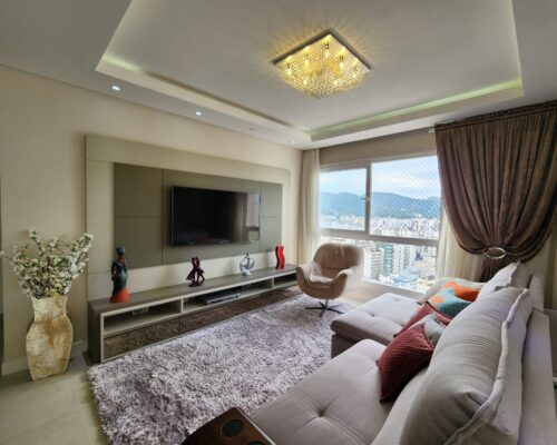 WhatsApp Image 2024-11-21 at 11.17.18 (1)