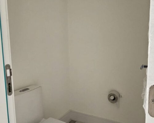 WhatsApp Image 2024-11-25 at 14.40.29 (1)