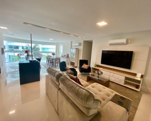 WhatsApp Image 2024-11-26 at 19.20.47 (1)