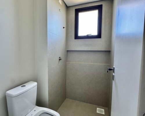 WhatsApp Image 2025-01-15 at 13.42.22