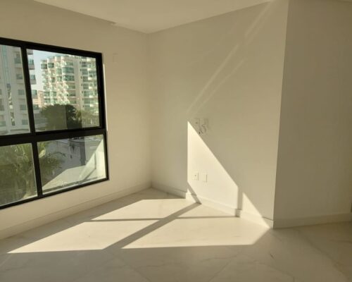 WhatsApp Image 2024-12-06 at 11.52.57