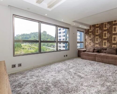 WhatsApp Image 2024-12-11 at 11.40.00