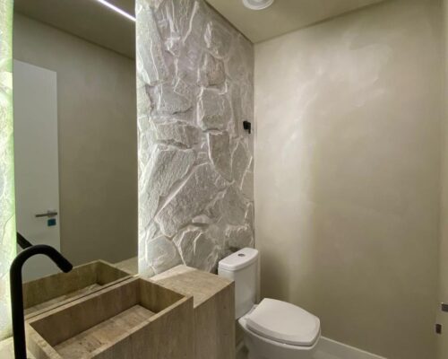 WhatsApp Image 2024-12-11 at 16.20.07 (1)