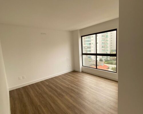 WhatsApp Image 2024-12-11 at 16.20.09