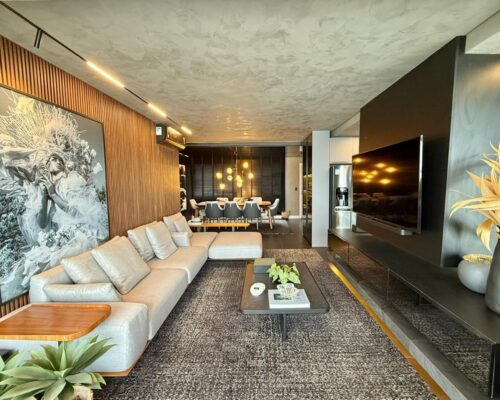 WhatsApp Image 2025-04-17 at 09.32.04