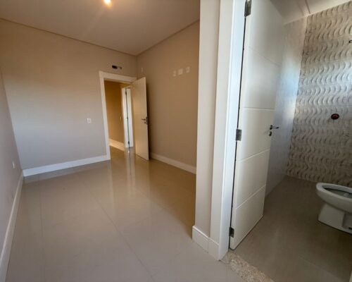 WhatsApp Image 2025-01-14 at 14.31.40 (1)