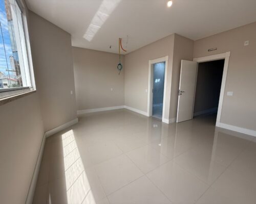 WhatsApp Image 2025-01-14 at 14.31.41 (2)