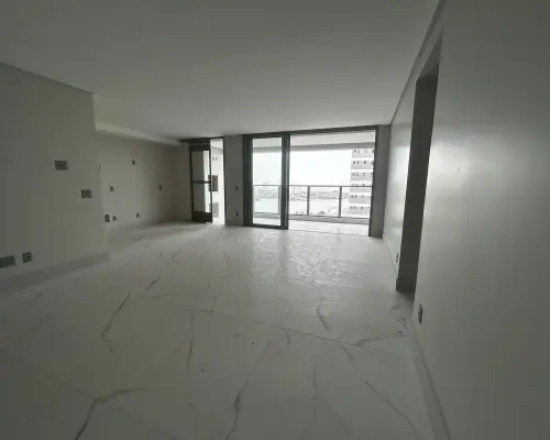 WhatsApp Image 2025-02-06 at 12.42.04