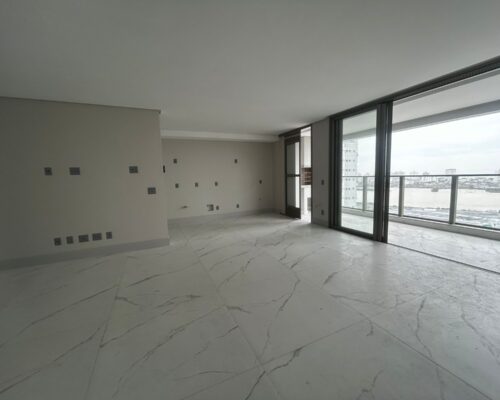 WhatsApp Image 2025-02-06 at 12.42.06