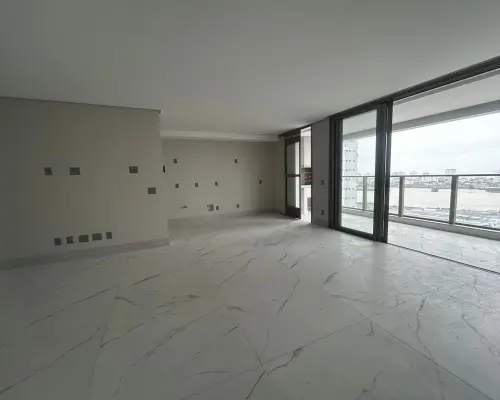 WhatsApp Image 2025-02-06 at 12.42.06