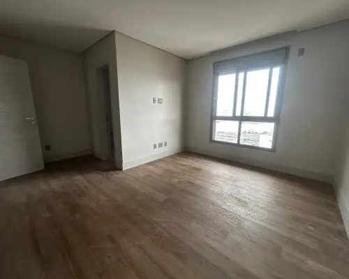 WhatsApp Image 2025-02-06 at 12.42.10