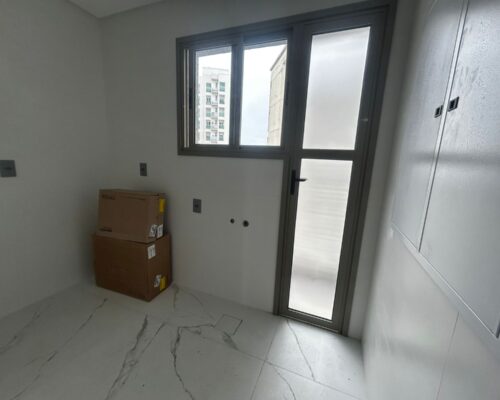 WhatsApp Image 2025-02-06 at 12.42.11