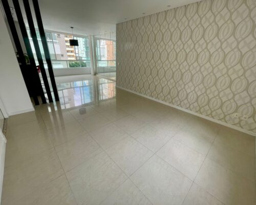 WhatsApp Image 2025-02-11 at 16.21.48