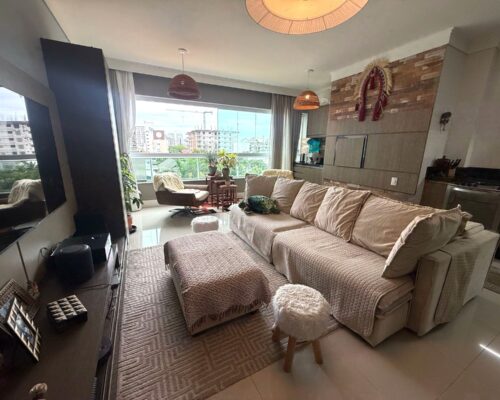 WhatsApp Image 2025-03-11 at 15.39.18