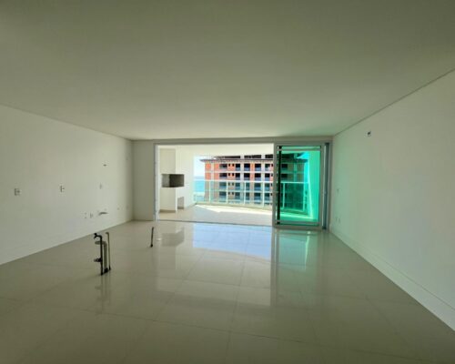 WhatsApp Image 2025-04-02 at 19.14.11 (2)