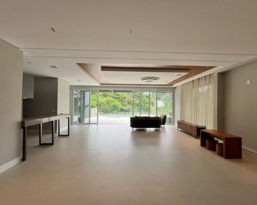 WhatsApp Image 2025-04-04 at 14.06.24 (3)