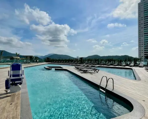 WhatsApp Image 2025-04-08 at 09.47.00 (1)