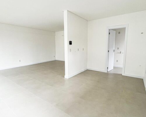 WhatsApp Image 2025-04-11 at 15.51.18 (1)