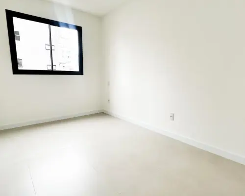 WhatsApp Image 2025-04-11 at 15.51.19 (2)