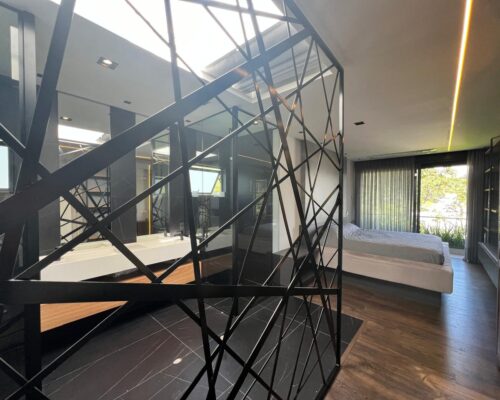 WhatsApp Image 2025-04-15 at 14.45.39 (1)