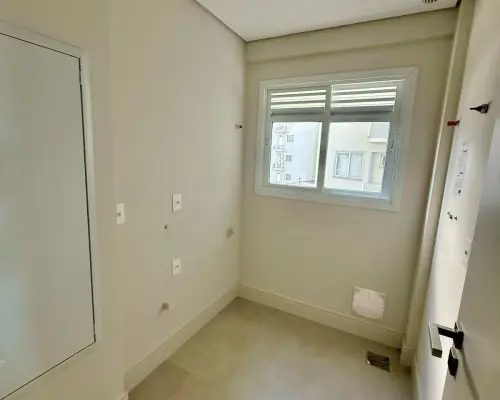 WhatsApp Image 2025-04-21 at 15.15.24