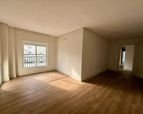 WhatsApp Image 2025-04-21 at 15.15.25 (2)