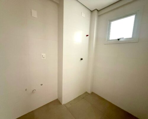 WhatsApp Image 2025-04-21 at 15.15.26 (1)