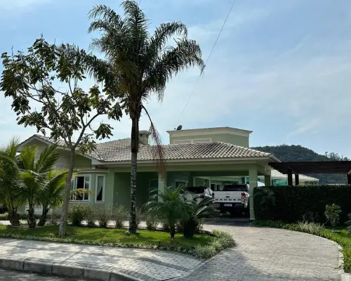 WhatsApp Image 2025-04-22 at 13.56.01 (1)