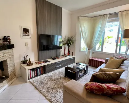 WhatsApp Image 2025-04-22 at 13.56.03 (2)