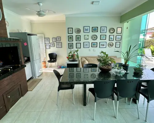 WhatsApp Image 2025-04-22 at 13.56.05