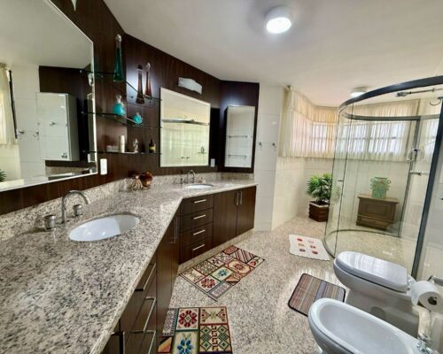 WhatsApp Image 2025-04-23 at 10.55.15 (3)