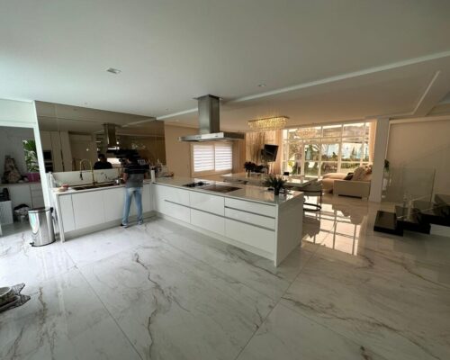 WhatsApp Image 2025-04-24 at 16.44.21 (2)