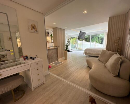 WhatsApp Image 2025-04-24 at 16.44.21 (5)