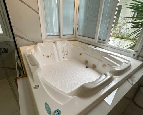 WhatsApp Image 2025-04-24 at 16.44.29