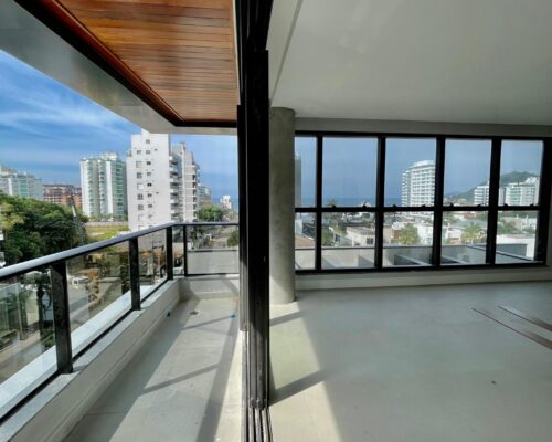 WhatsApp Image 2025-05-12 at 15.46.05