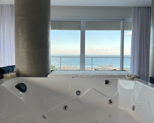 WhatsApp Image 2025-04-07 at 11.01.01