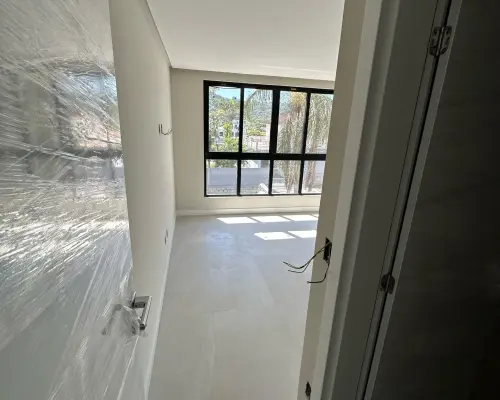 WhatsApp Image 2025-04-09 at 17.28.08