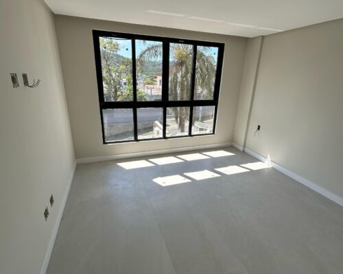 WhatsApp Image 2025-04-09 at 17.28.11 (1)