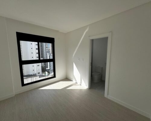 WhatsApp Image 2025-04-29 at 16.25.08 (3)